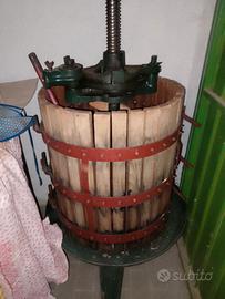 torchio per uva e vinaccia 