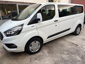 Ford transid 7 posti