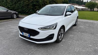 Ford Focus 1.5 EcoBlue 120 CV 5p. Si neopatentati