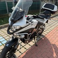 Crossrunner Travel Edition