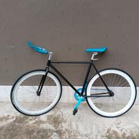 Bici a scatto fisso