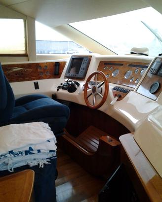 Azimut 58 Fly
