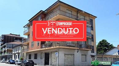 2 LOCALI IN VIA ANTONIO SCIESA