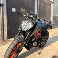 Ktm duke 125