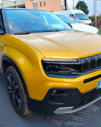 JEEP Avenger 1.2 100CV MHEV Summit KM 2.700 !!!!