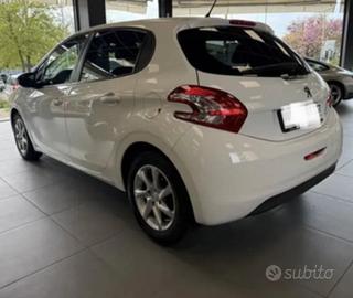 Peugeot 208 1.4 hdi 68cv 5 porte 