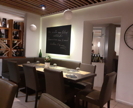 Ristorante pizzeria con giardino