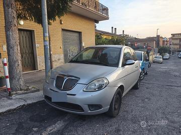 lancia Ypsilon non marciante 
