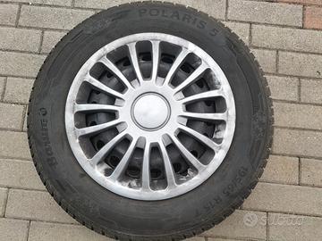 Pneumatici 195/65 R15 invernali 