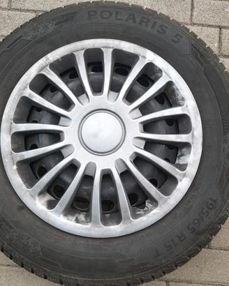 Pneumatici 195/65 R15 invernali 