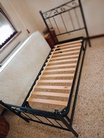 Letto singolo in ferro battuto scontato 