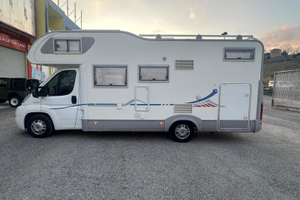 Adria Coral 680 3.0 mjet mansardato