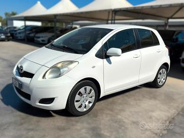 Toyota Yaris 1.0 5 porte Sol