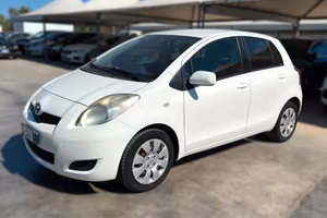 Toyota Yaris 1.0 5 porte Sol