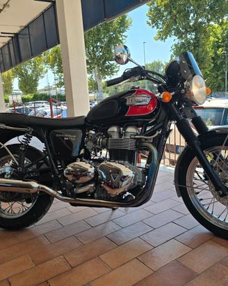 Triumph Bonneville T100 IN PROMO A 4.890 € !!!