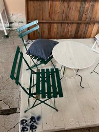 Set tavoli e sedie da bistrot in ferro