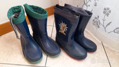 Lotto n.2 stivaletti bimbo n.30