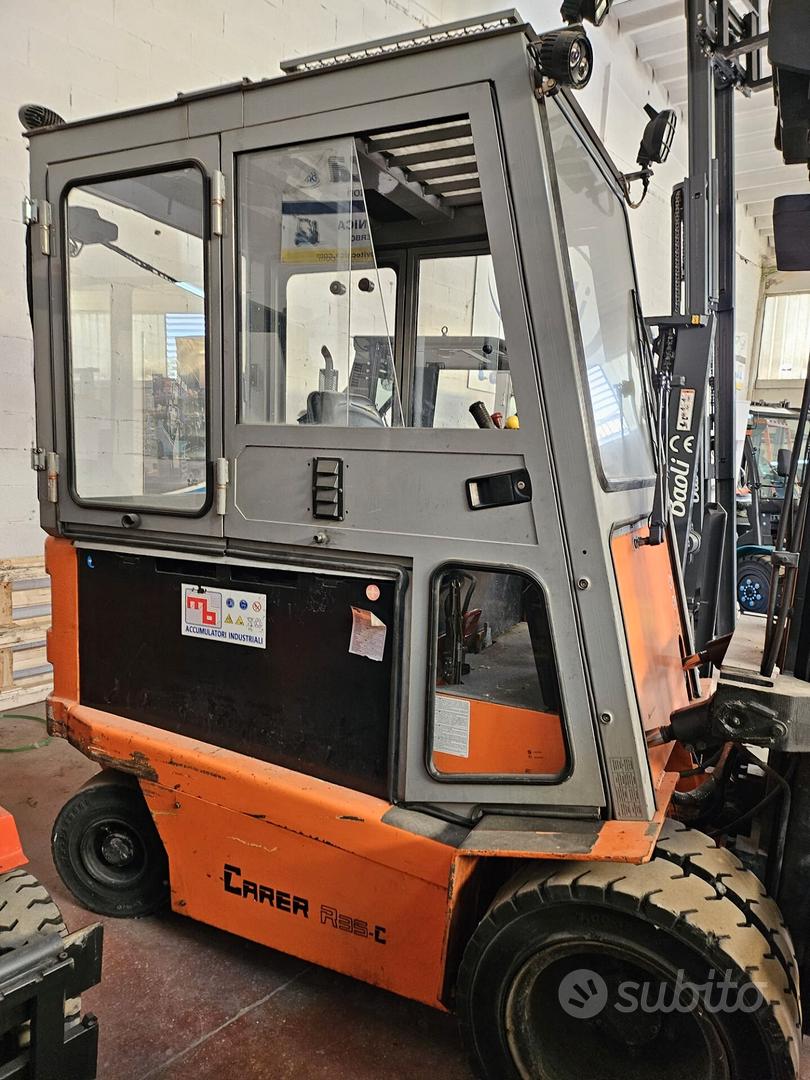Modellino In Diecast FLOZ 1:35 - Carrello Elevatore JLG SKYTRAK (Precostruito)