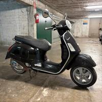 Piaggio Vespa 250 gts