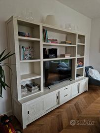 Mobile TV in legno massello