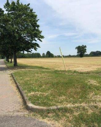 Immobile in asta di 91078 m² a Fombio