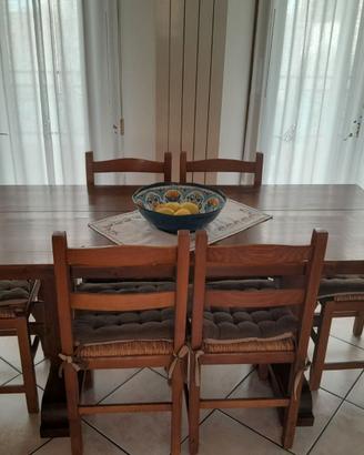Tavolo da cucina in legno