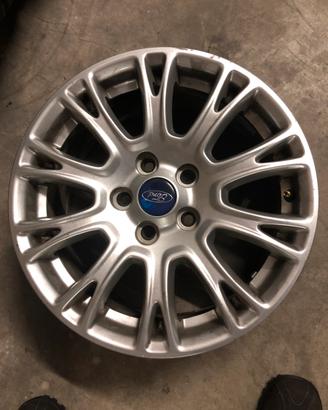 Cerchi in lega da 16 Ford con valvole TPMS nuove