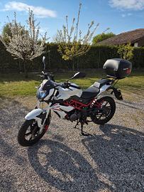 moto 125 benelli bn125