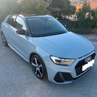 AUDI A1/SPB 30 TFSI/S LINE/ CERCHI 17/ B COLORE/XE