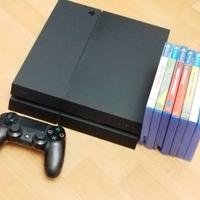 Sony PlayStation 4 Pro + 2 controller + 3 giochi