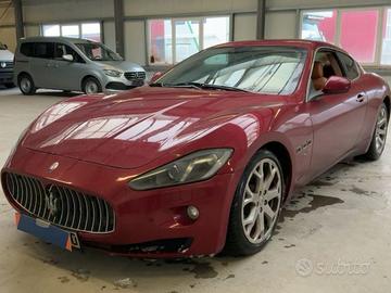 MASERATI GranTurismo 4.2 V8 SOLO 85000KM ! ROSS