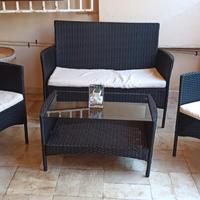 Divanetto da giardino