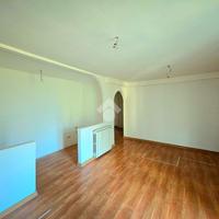 2 LOCALI A SAVONA