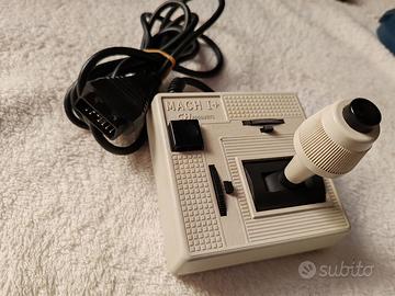 Retrojoystick IBM e Logitech Leggere