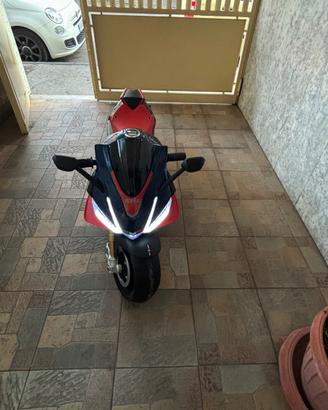 Moto elettrica per bambini
