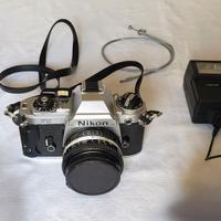 Lotto Nikon FG con 50mm + cavalletto + accessori