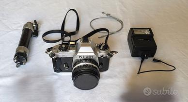 Lotto Nikon FG con 50mm + cavalletto + accessori