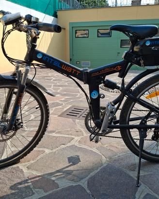 bici assistita  pi6eghevole 