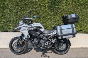 Benelli TRK 502-X 8.000km