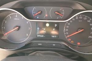 Opel crossland x aut.