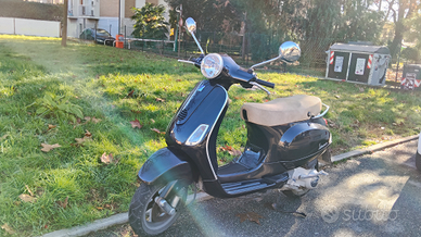 Vespa LX 125