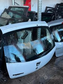 portellone dacia sandero 1 serie