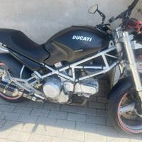 Ducati monster 600