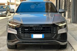 Audi Q8 50 TDI 286 CV quattro S Line TETTO/FULL