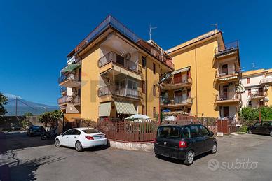 Appartamento - Giardini-Naxos