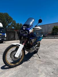 Honda XRV 750 Africa Twin RD07