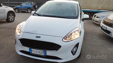 Ford Fiesta 1.5 EcoBlue 5 porte Vignale