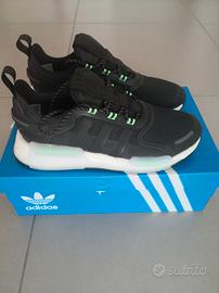ADIDAS  NMD V3