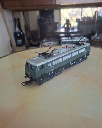 Locomotiva elettrica pesante vintage BR 151 Lima