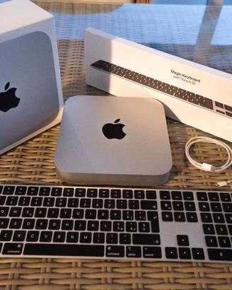 Mac Mini M2 Pro 16GB 512GB + Magic Keyboard